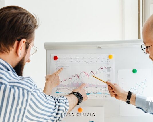 Inwestowanie w spółki dywidendowe - czy to się opłaca?