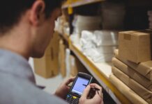 Magazyn dla e-commerce – własny czy wynajmowany? Magazyn dla e-commerce