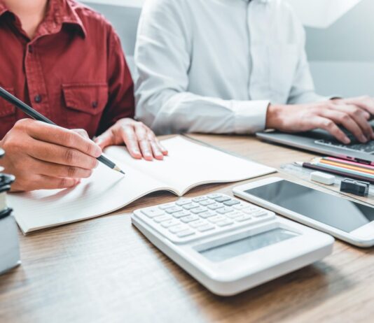 Kursy księgowe online czy stacjonarnie